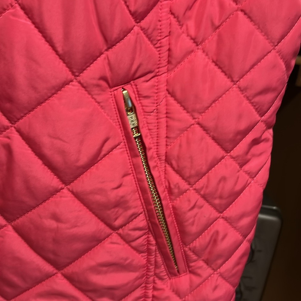 Women’s Crown & Ivy Hot Pink Zip front and zip pockets Gold hardware Medium NWOT - Picture 7 of 10